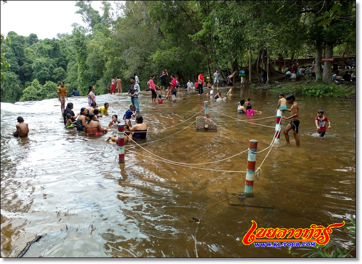 ศิวลึงค์ใต้น้ำพนมกุเลน พนมกุเลน เมืองเสรียมเรียบ กัมพูชา