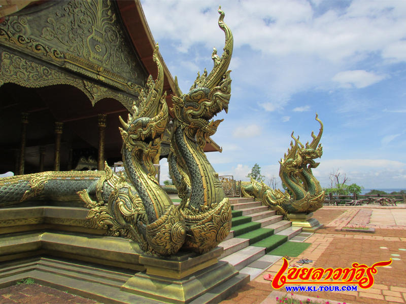 วัดภูพร้าวหรือวัดสิรินธรวรารามภูพร้าวสุดยอดศิลปะผสมล้านนาล้านช้าง