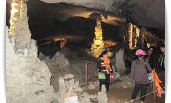เที่ยวถ้ำกองลอ ทัวร์ถ้ำกองลอ เมืองท่าแขก ทัวร์ลาว เที่ยวลาวกลาง เขยลาวทัวร์